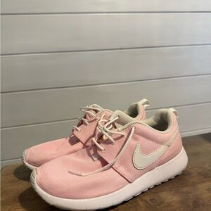 Nike Pink Sneakers